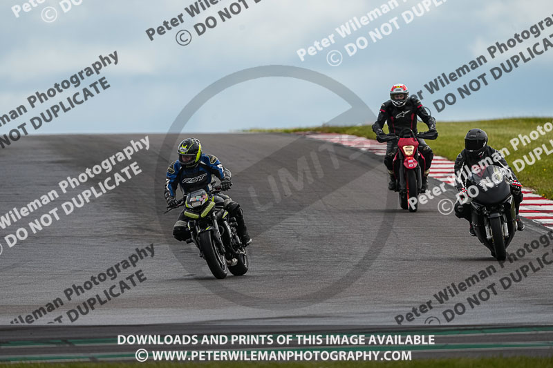 donington no limits trackday;donington park photographs;donington trackday photographs;estoril;event digital images;motorbikes;no limits;no limits trackdays;peter wileman photography;portugal;trackday;trackday digital images;trackday photos
